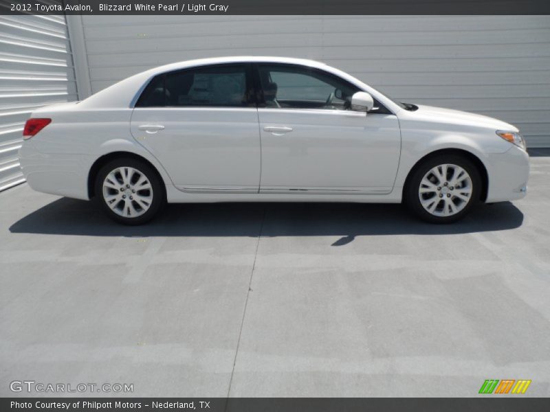 Blizzard White Pearl / Light Gray 2012 Toyota Avalon