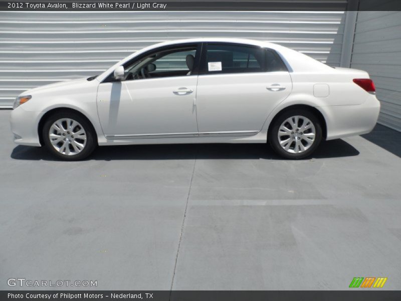 Blizzard White Pearl / Light Gray 2012 Toyota Avalon