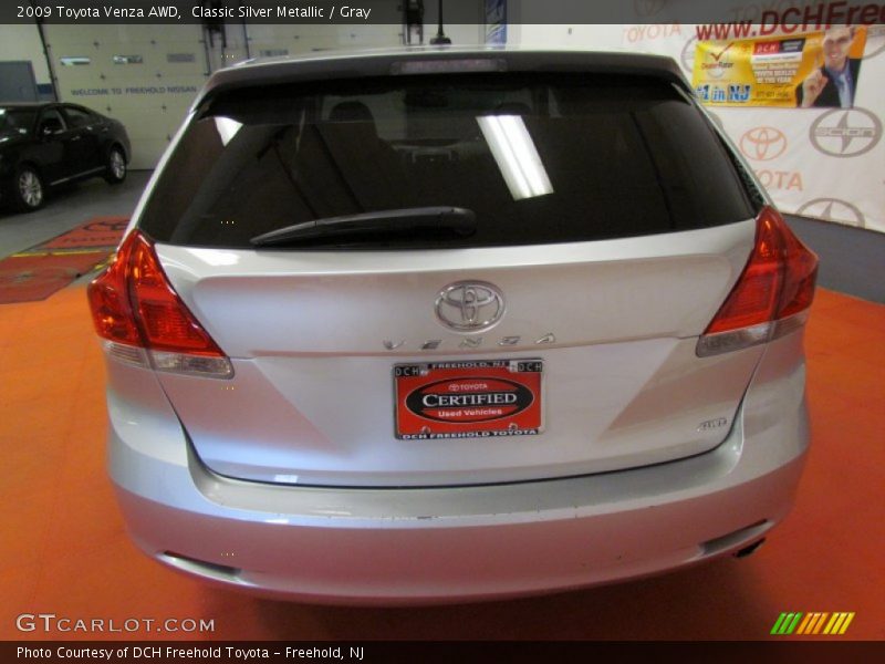 Classic Silver Metallic / Gray 2009 Toyota Venza AWD