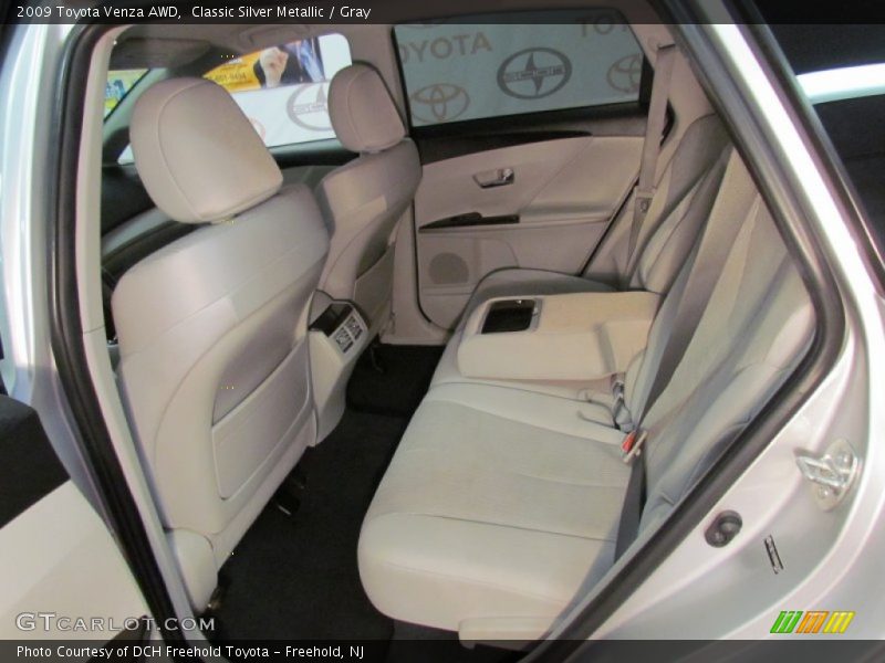 Classic Silver Metallic / Gray 2009 Toyota Venza AWD