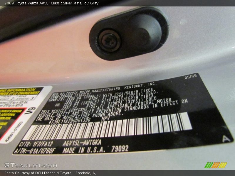 Classic Silver Metallic / Gray 2009 Toyota Venza AWD