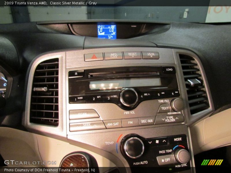 Classic Silver Metallic / Gray 2009 Toyota Venza AWD