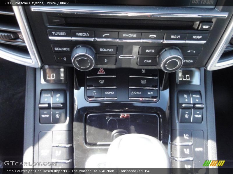 White / Black 2012 Porsche Cayenne