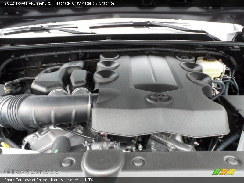 Magnetic Gray Metallic / Graphite 2012 Toyota 4Runner SR5