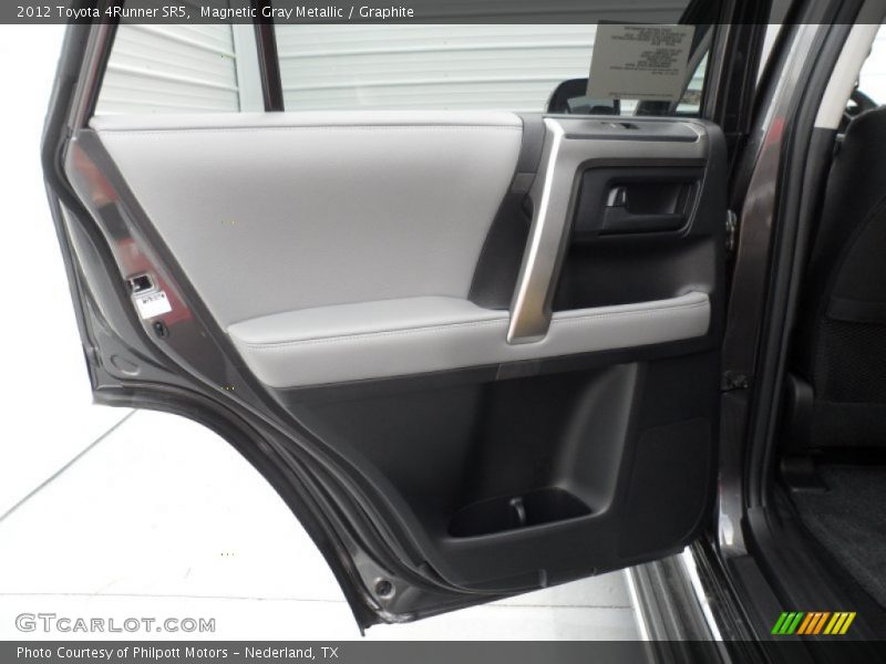 Magnetic Gray Metallic / Graphite 2012 Toyota 4Runner SR5