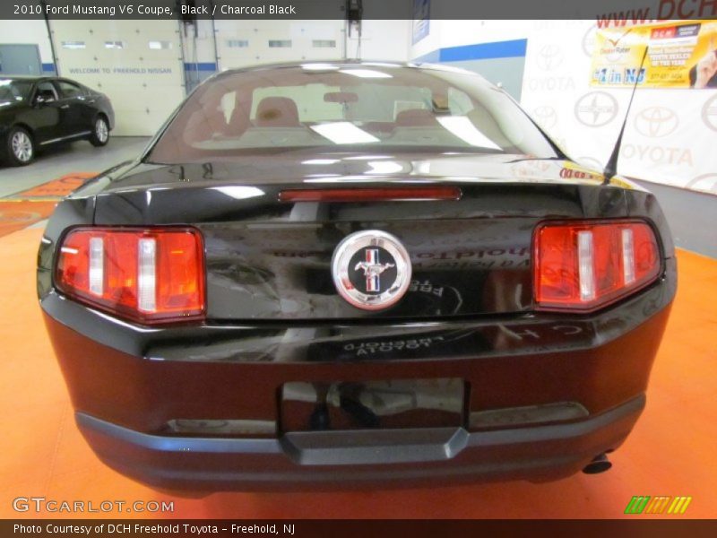Black / Charcoal Black 2010 Ford Mustang V6 Coupe
