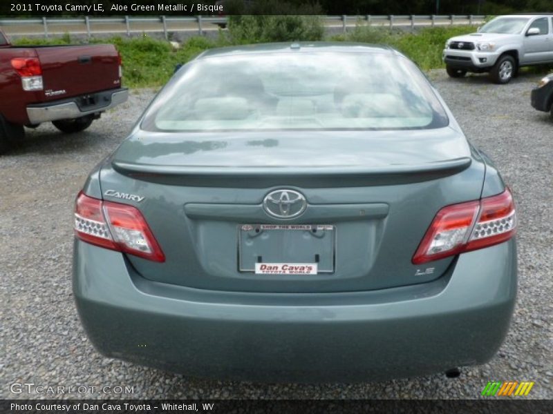 Aloe Green Metallic / Bisque 2011 Toyota Camry LE