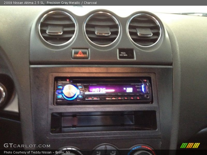 Precision Gray Metallic / Charcoal 2009 Nissan Altima 2.5 SL