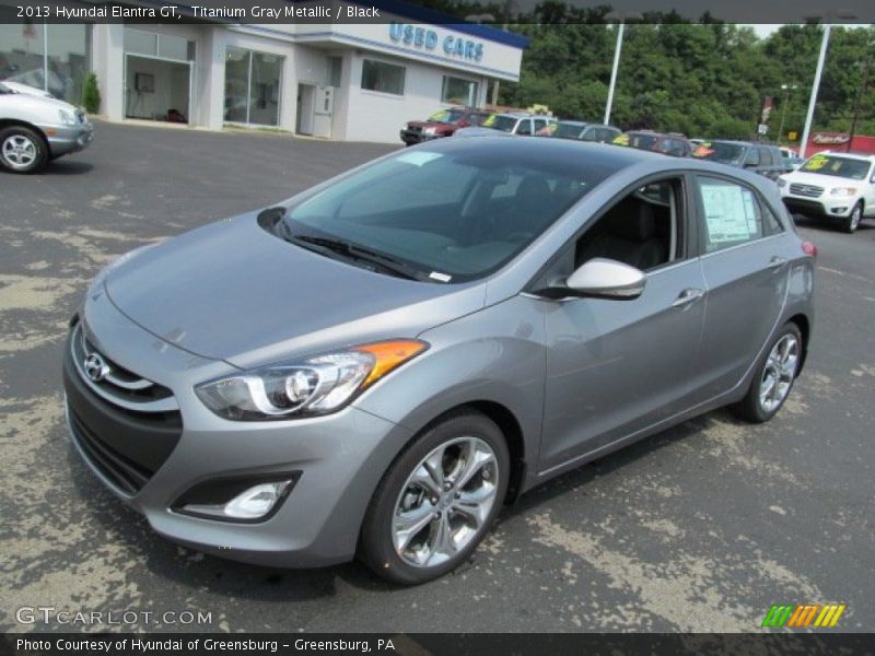 Front 3/4 View of 2013 Elantra GT