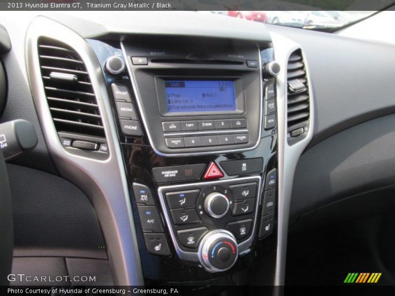 Controls of 2013 Elantra GT