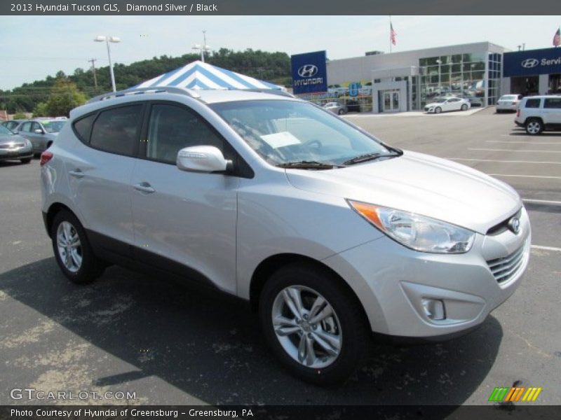 Front 3/4 View of 2013 Tucson GLS