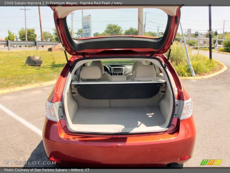 Paprika Red Pearl / Ivory 2009 Subaru Impreza 2.5i Premium Wagon