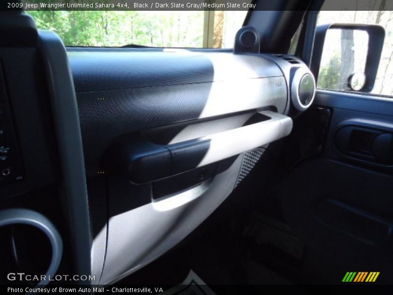 Black / Dark Slate Gray/Medium Slate Gray 2009 Jeep Wrangler Unlimited Sahara 4x4