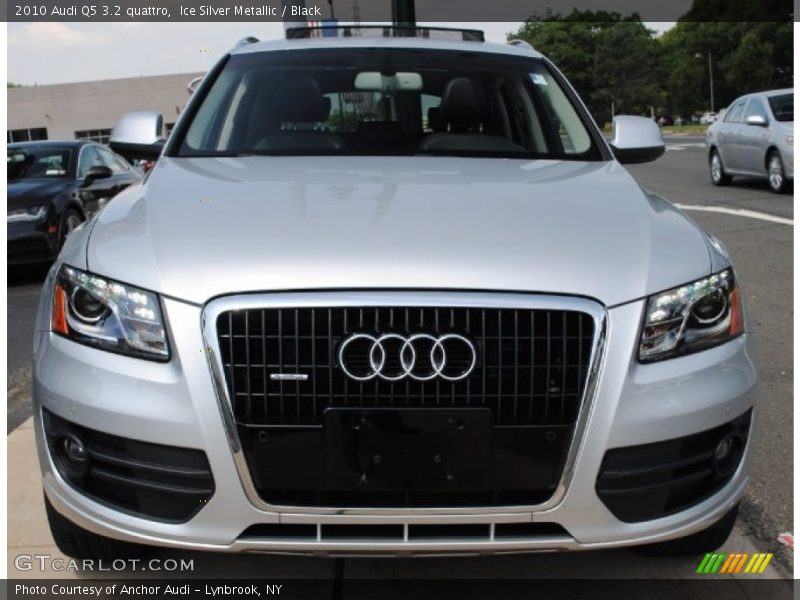 Ice Silver Metallic / Black 2010 Audi Q5 3.2 quattro