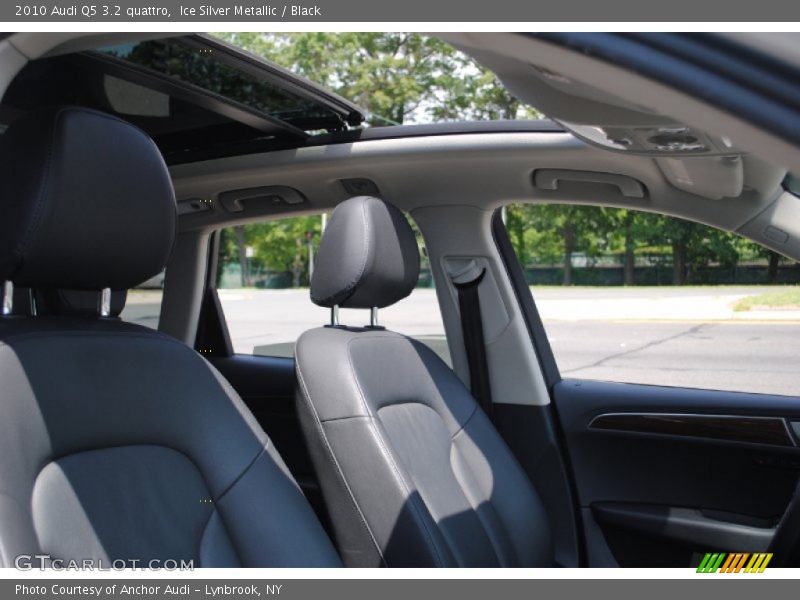 Ice Silver Metallic / Black 2010 Audi Q5 3.2 quattro