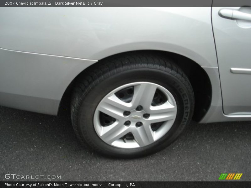 Dark Silver Metallic / Gray 2007 Chevrolet Impala LS
