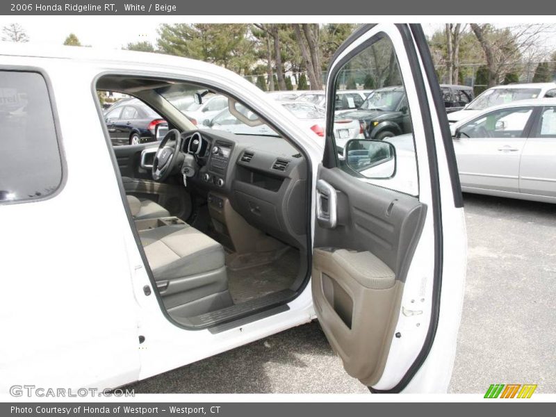 White / Beige 2006 Honda Ridgeline RT