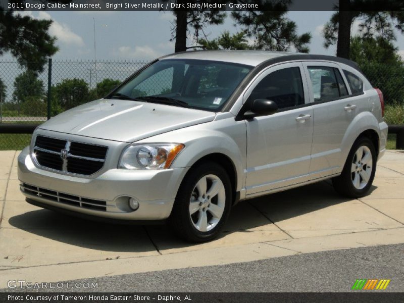 Bright Silver Metallic / Dark Slate/Medium Graystone 2011 Dodge Caliber Mainstreet