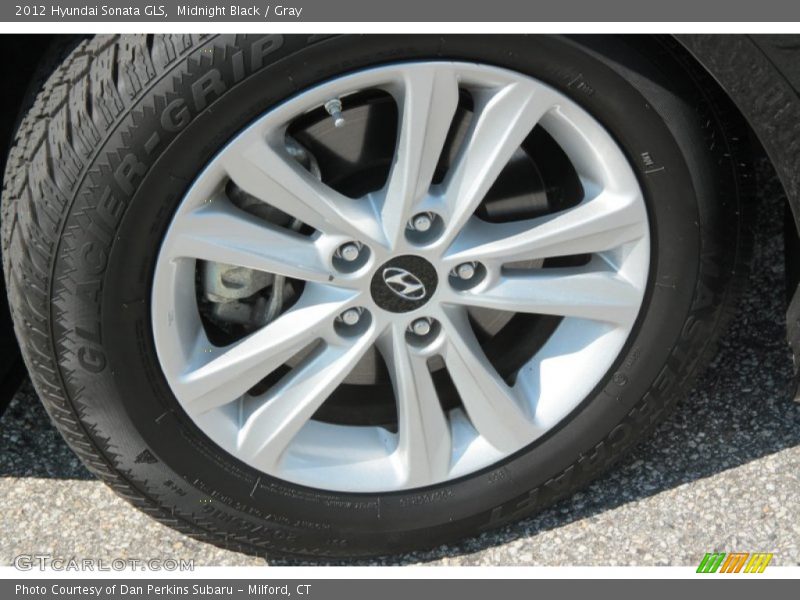 Midnight Black / Gray 2012 Hyundai Sonata GLS