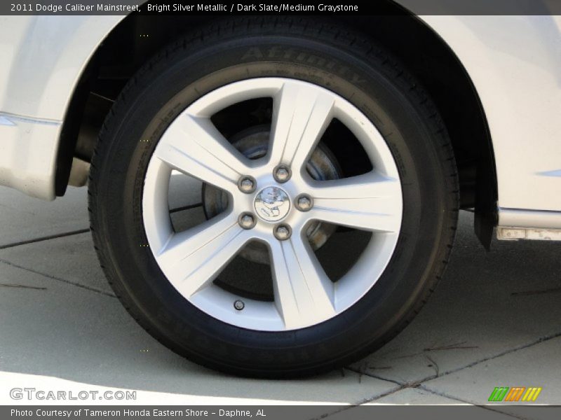 Bright Silver Metallic / Dark Slate/Medium Graystone 2011 Dodge Caliber Mainstreet