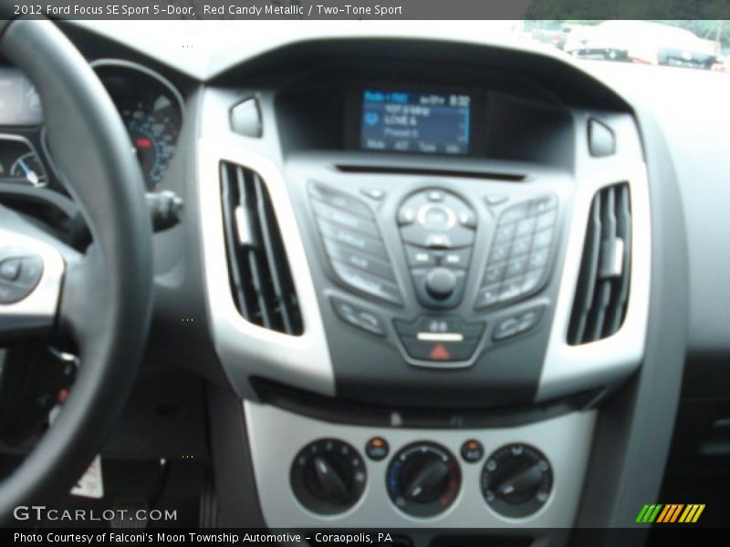 Red Candy Metallic / Two-Tone Sport 2012 Ford Focus SE Sport 5-Door