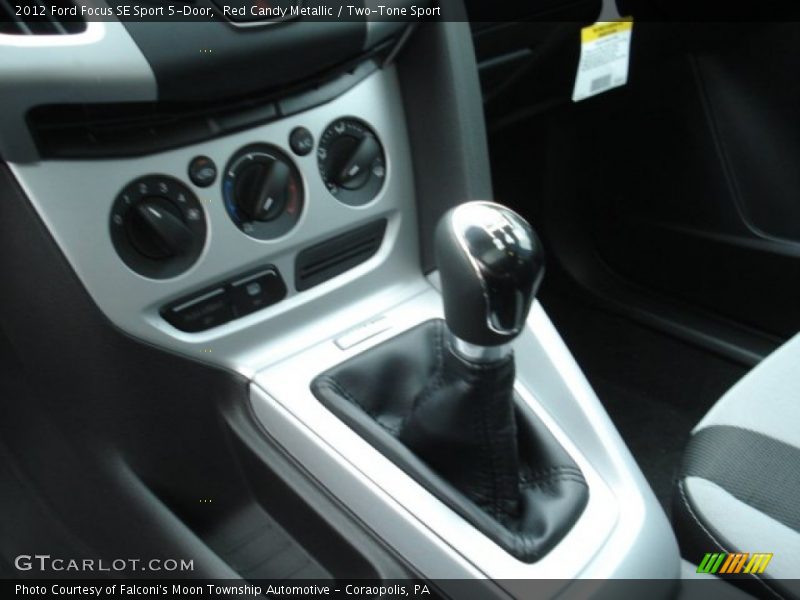 2012 Focus SE Sport 5-Door 5 Speed Manual Shifter
