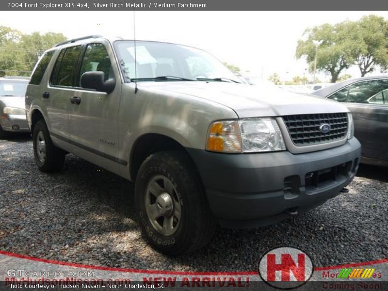 Silver Birch Metallic / Medium Parchment 2004 Ford Explorer XLS 4x4