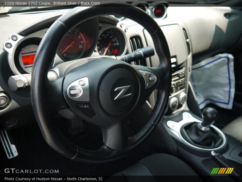 Brilliant Silver / Black Cloth 2009 Nissan 370Z Coupe