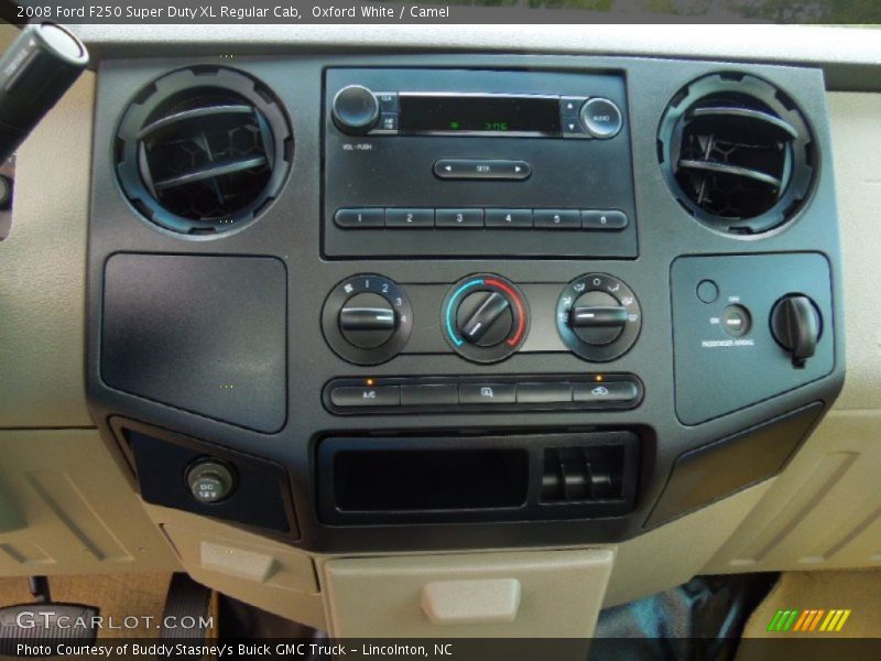 Controls of 2008 F250 Super Duty XL Regular Cab