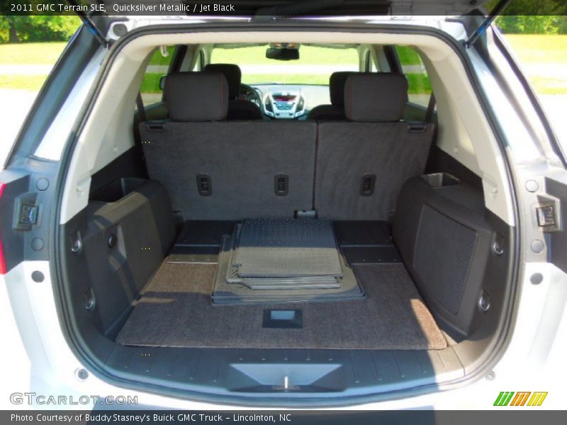 Quicksilver Metallic / Jet Black 2011 GMC Terrain SLE