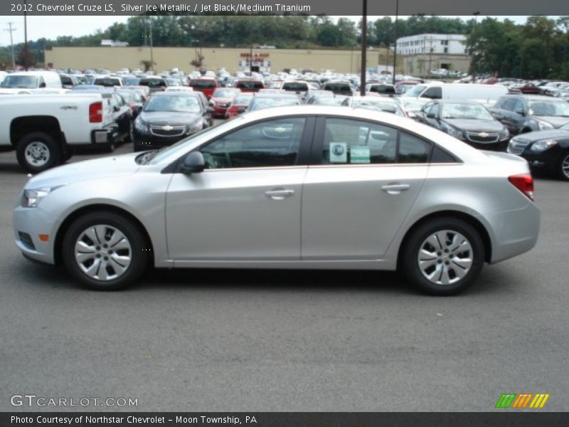 Silver Ice Metallic / Jet Black/Medium Titanium 2012 Chevrolet Cruze LS