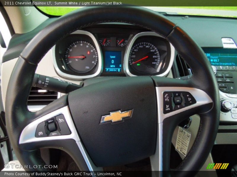 Summit White / Light Titanium/Jet Black 2011 Chevrolet Equinox LT