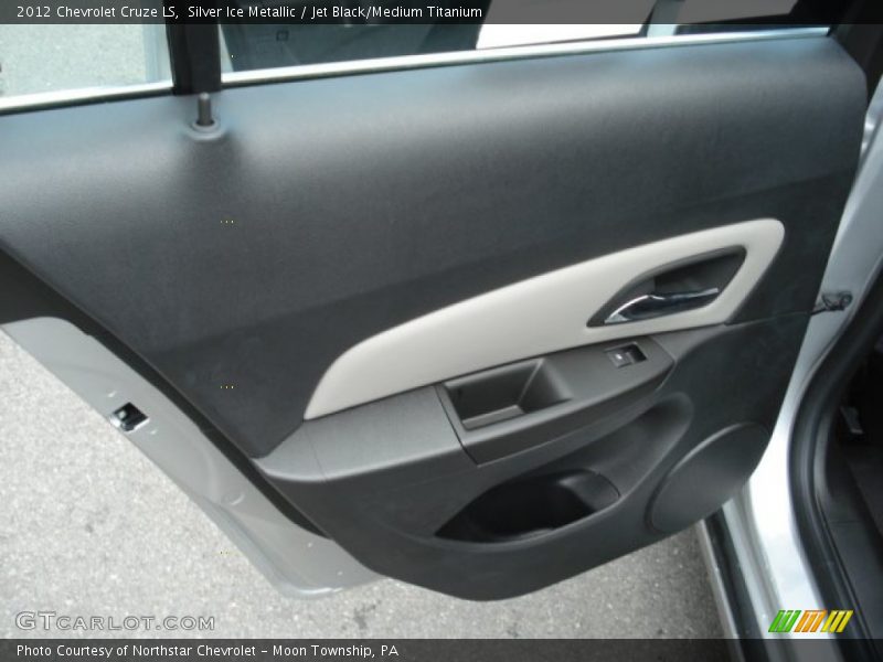Silver Ice Metallic / Jet Black/Medium Titanium 2012 Chevrolet Cruze LS