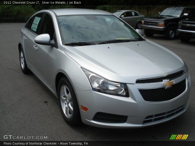Silver Ice Metallic / Jet Black 2012 Chevrolet Cruze LT