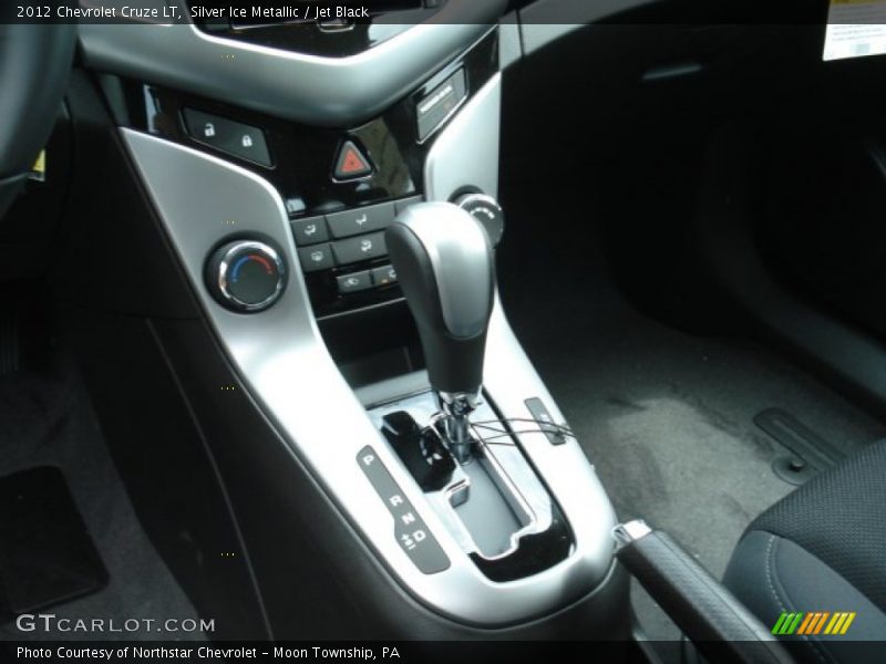 Silver Ice Metallic / Jet Black 2012 Chevrolet Cruze LT