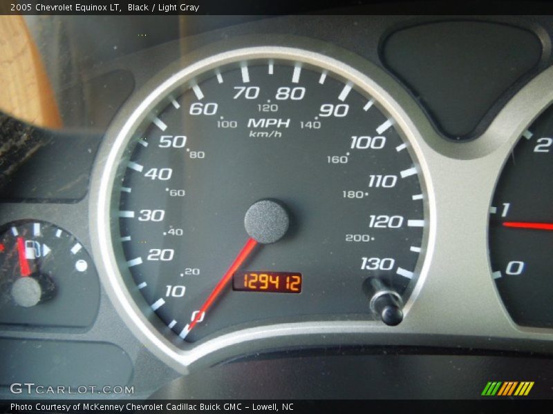Black / Light Gray 2005 Chevrolet Equinox LT