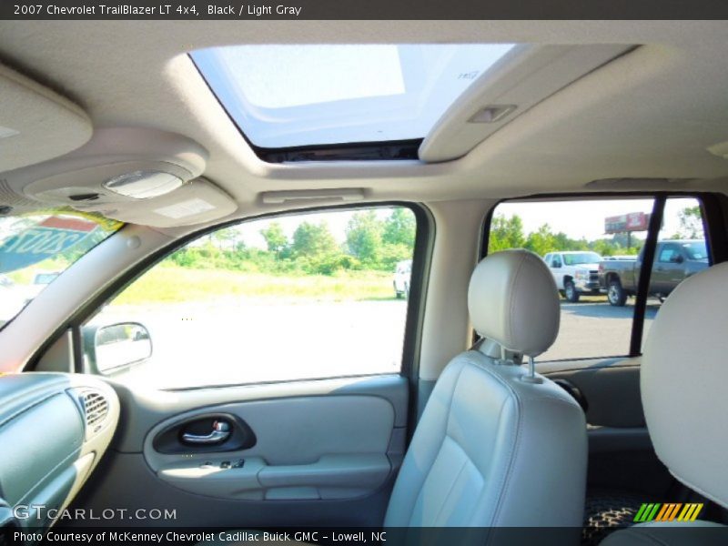 Black / Light Gray 2007 Chevrolet TrailBlazer LT 4x4