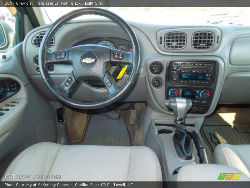 Black / Light Gray 2007 Chevrolet TrailBlazer LT 4x4
