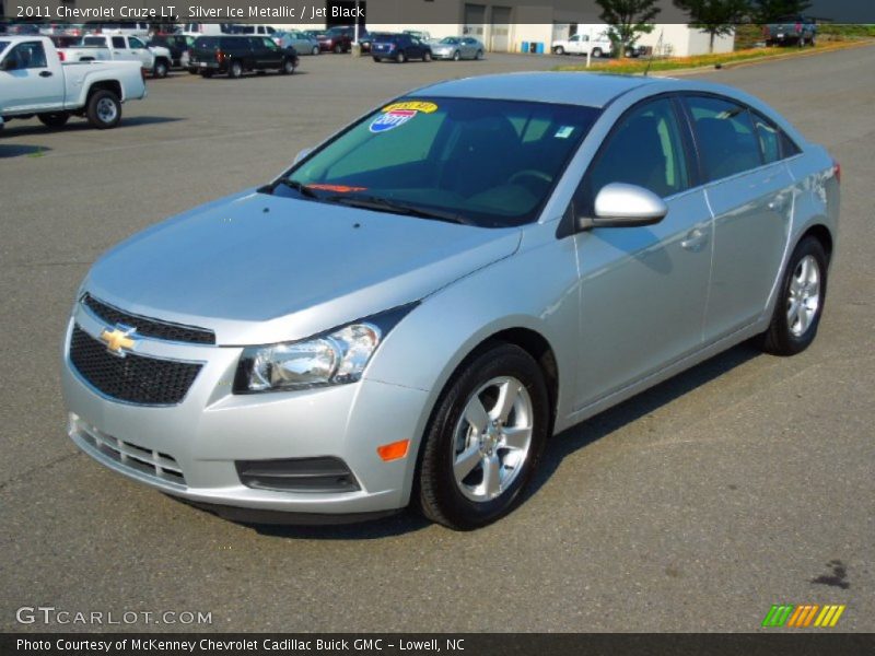 Silver Ice Metallic / Jet Black 2011 Chevrolet Cruze LT
