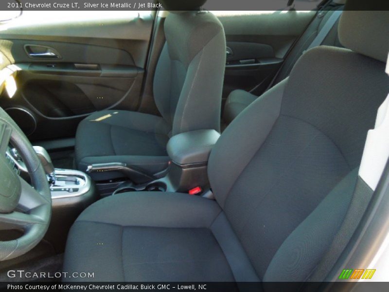 Silver Ice Metallic / Jet Black 2011 Chevrolet Cruze LT