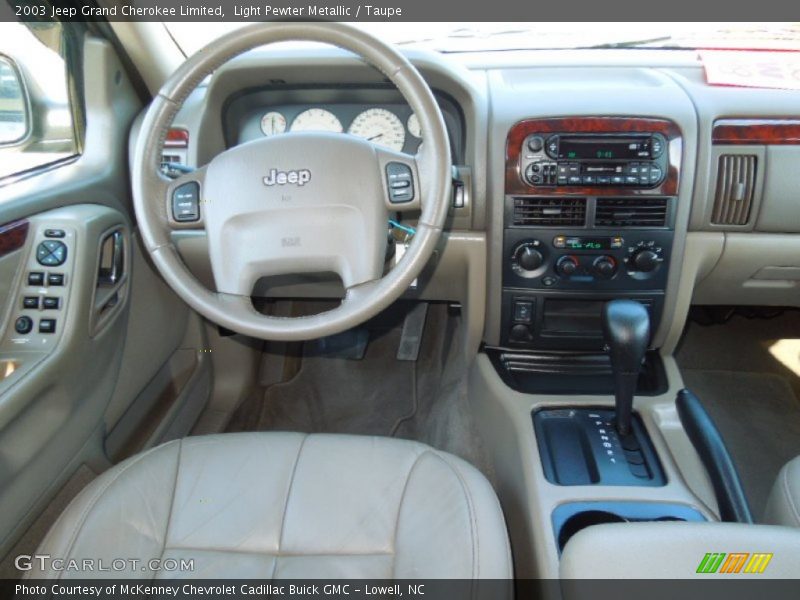 Dashboard of 2003 Grand Cherokee Limited