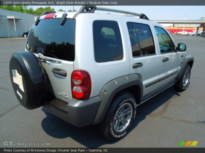 Bright Silver Metallic / Medium Slate Gray 2005 Jeep Liberty Renegade 4x4