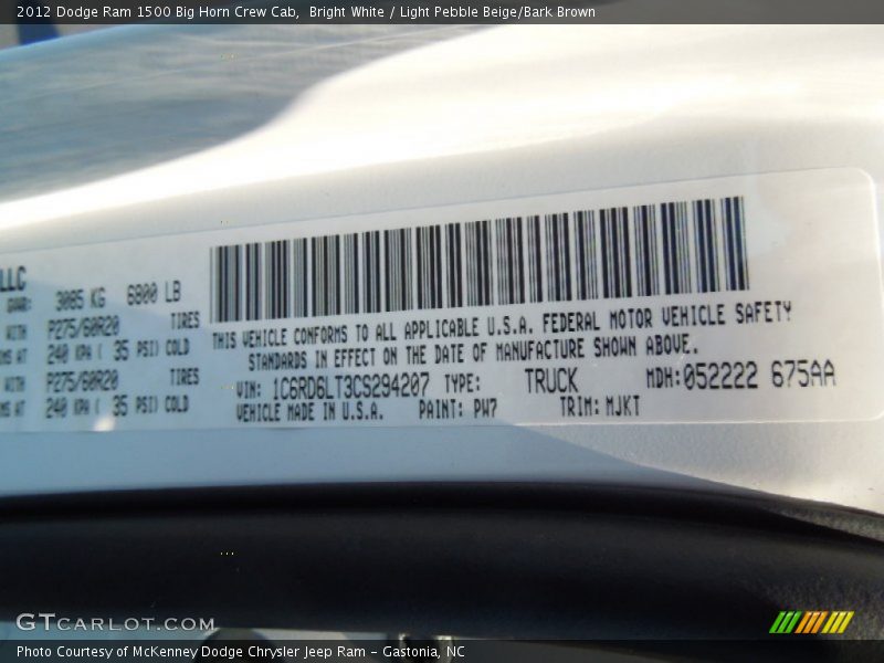 Bright White / Light Pebble Beige/Bark Brown 2012 Dodge Ram 1500 Big Horn Crew Cab