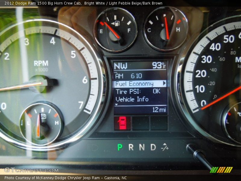 Bright White / Light Pebble Beige/Bark Brown 2012 Dodge Ram 1500 Big Horn Crew Cab