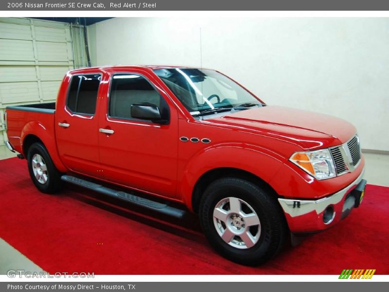 Red Alert / Steel 2006 Nissan Frontier SE Crew Cab