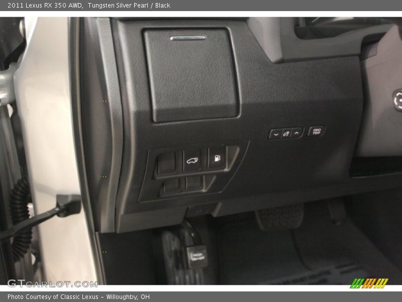 Tungsten Silver Pearl / Black 2011 Lexus RX 350 AWD