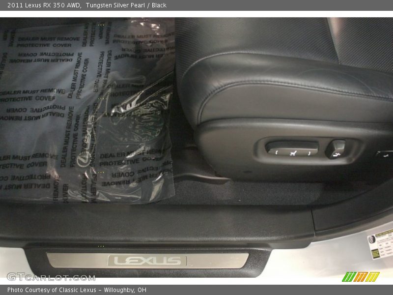 Tungsten Silver Pearl / Black 2011 Lexus RX 350 AWD