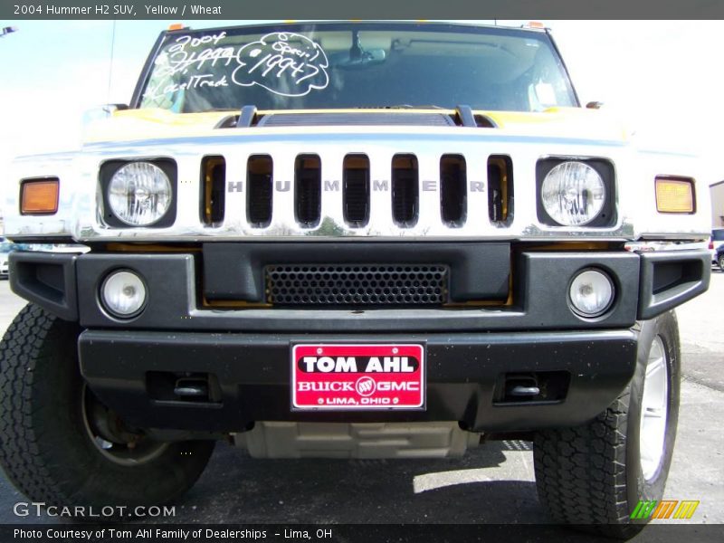 Yellow / Wheat 2004 Hummer H2 SUV