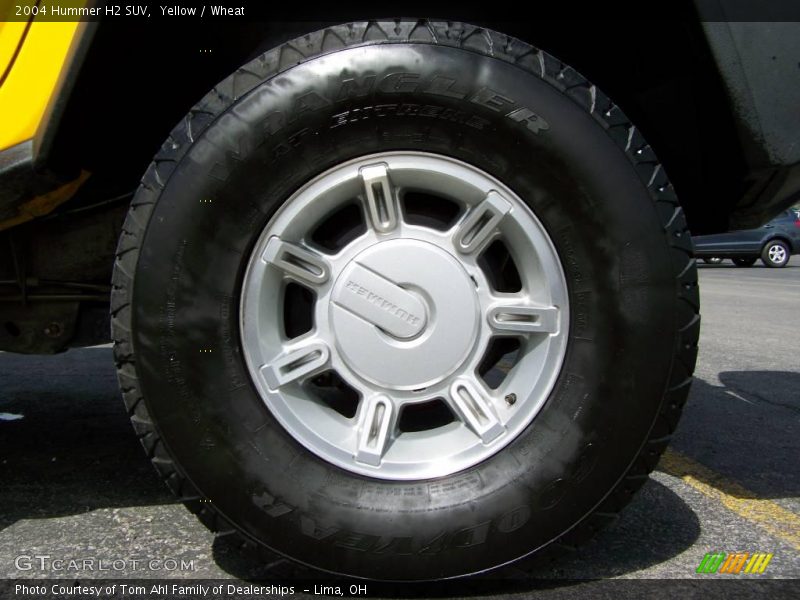 Yellow / Wheat 2004 Hummer H2 SUV