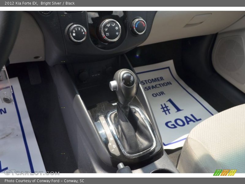 Bright Silver / Black 2012 Kia Forte EX